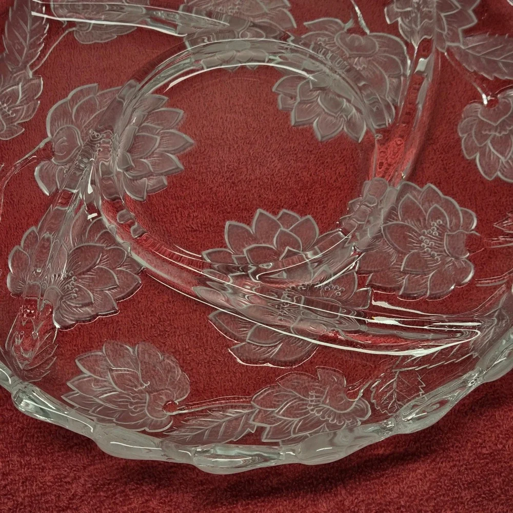 Vintage Crystal Clear Studios Divided Platter Frosted‎ Chrysanthemum, 13x13x1.75